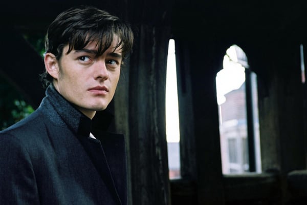 Dark World : Photo Gerald McMorrow, Sam Riley