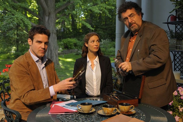 Photo Eddie McClintock, Joanne Kelly, Saul Rubinek