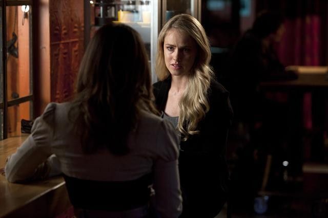 Pretty Little Liars : Photo Amanda Schull