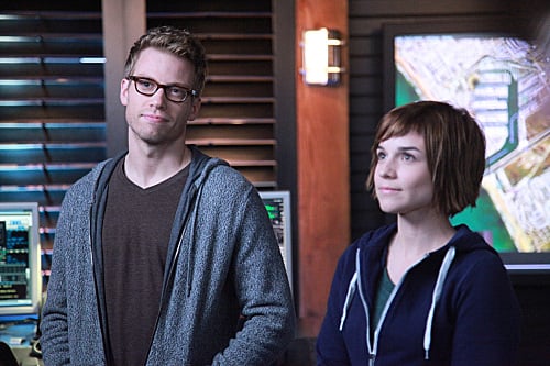 NCIS : Los Angeles : Photo Barrett Foa, Renee Felice Smith