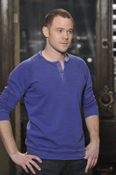 Warehouse 13 : Photo Aaron Ashmore