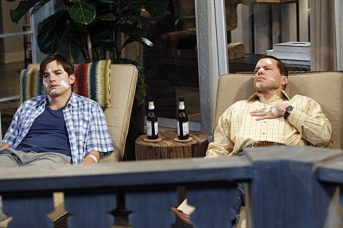 Mon oncle Charlie : Photo Jon Cryer, Ashton Kutcher