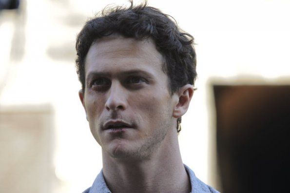 Royal Pains : Photo Jonathan Tucker
