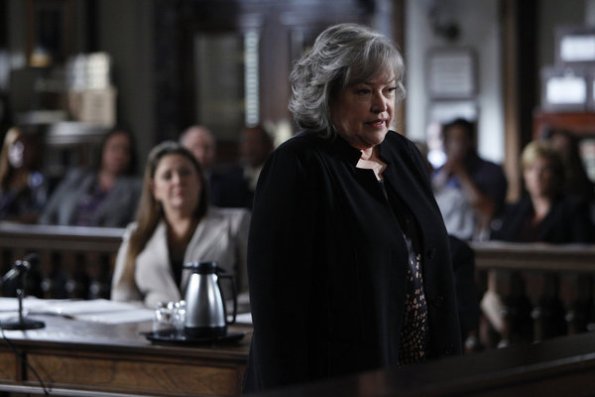 La Loi selon Harry : Photo Kathy Bates, Camryn Manheim