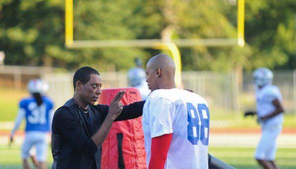 La Diva du divan : Photo Mehcad Brooks, Orlando Jones