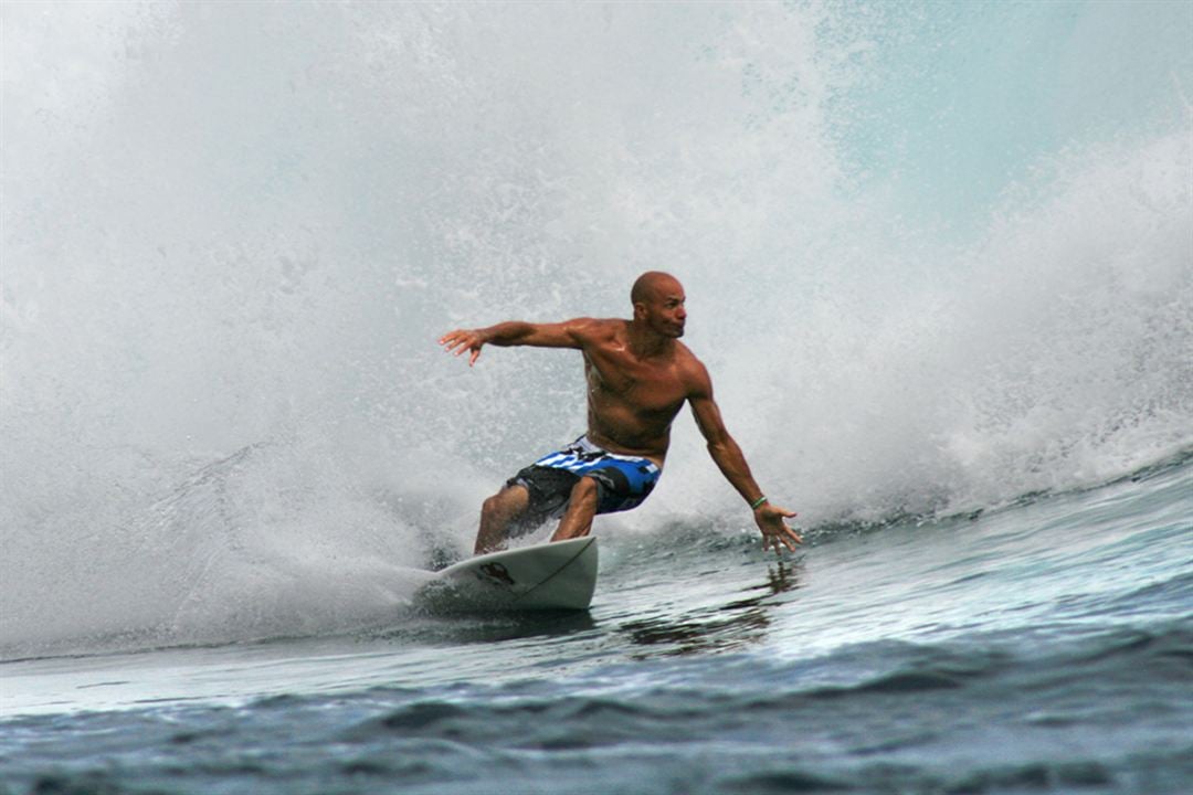 Tahiti 3D : destination surf : Photo Stephen Low, Kelly Slater