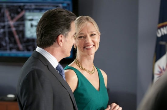 Covert Affairs : Photo Peter Gallagher, Kari Matchett