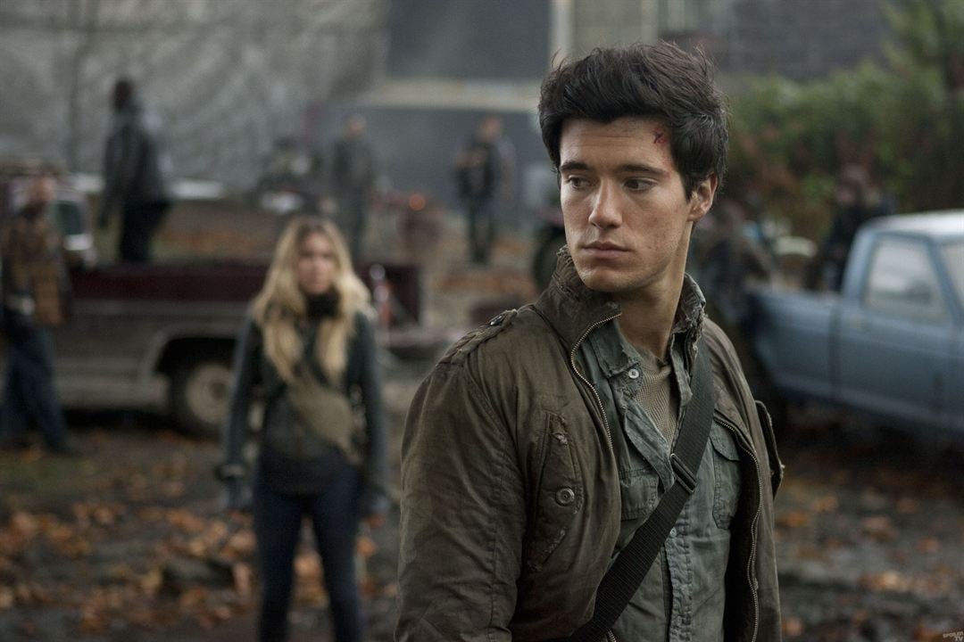 Falling Skies : Photo Drew Roy