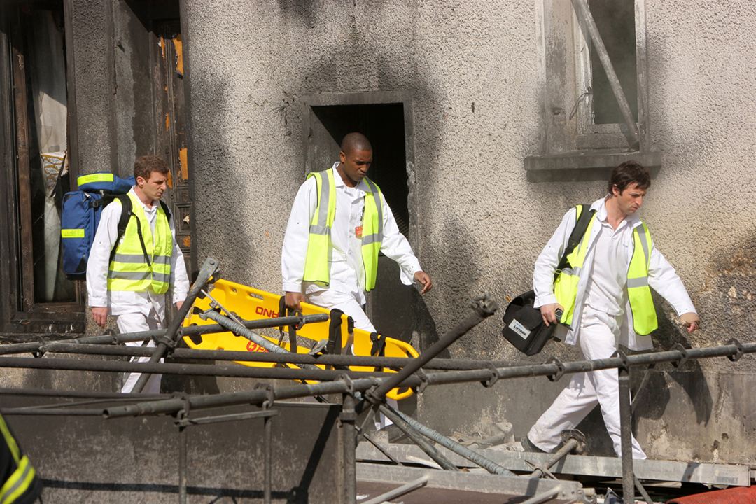 Équipe médicale d'urgence : Photo Dan Herzberg, Daniel Njo Lobé, Frédéric Quiring