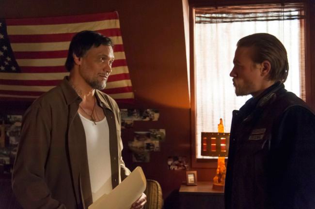 Sons of Anarchy : Photo Charlie Hunnam, Jimmy Smits