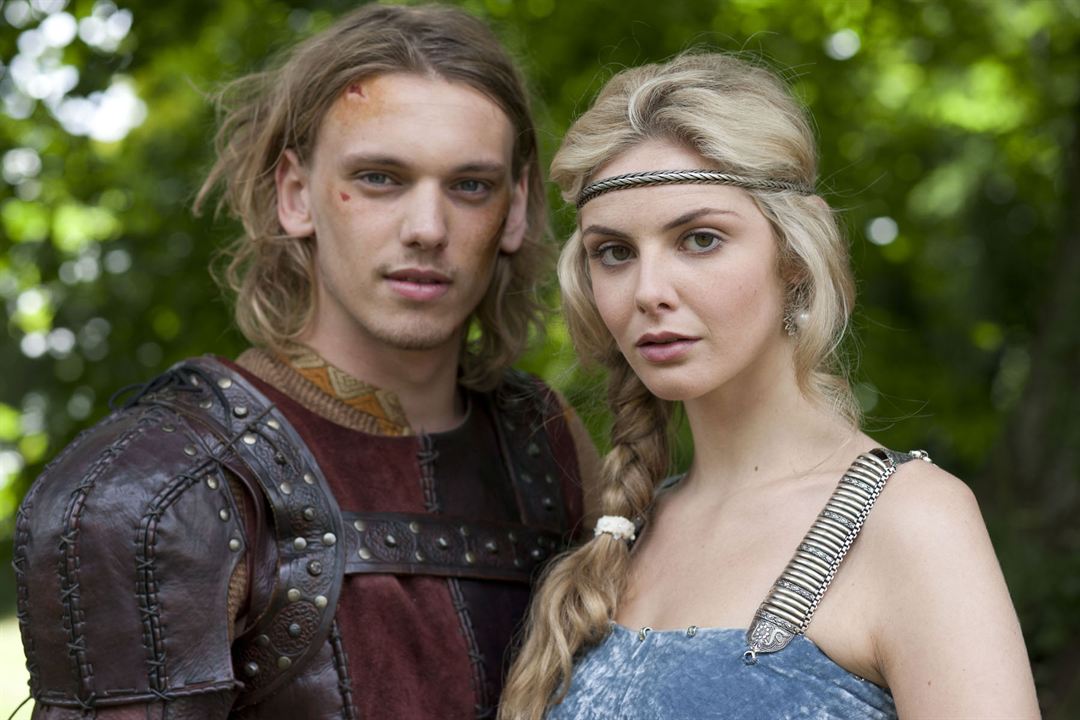 Photo Jamie Campbell Bower, Tamsin Egerton