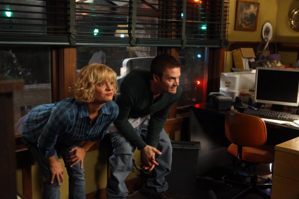 Raising Hope : Photo Garret Dillahunt, Martha Plimpton