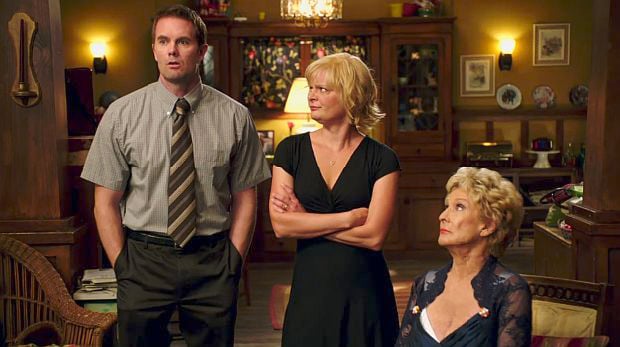 Raising Hope : Photo Garret Dillahunt, Martha Plimpton, Cloris Leachman