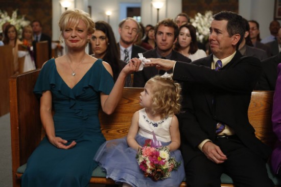 Raising Hope : Photo Martha Plimpton, Gregg Binkley, Baylie Cregut