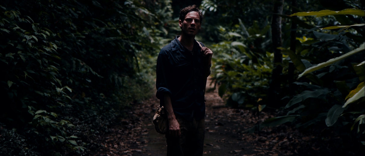 Monsters : Photo Scoot McNairy