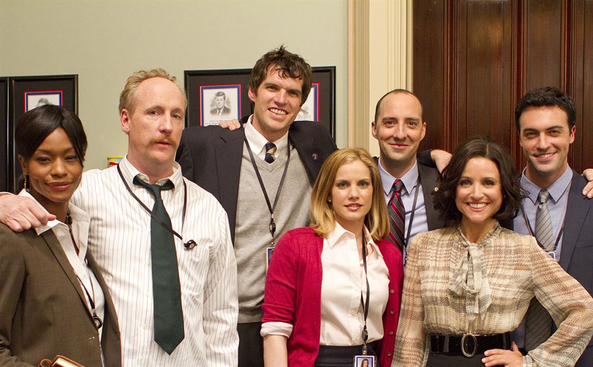 Photo Tony Hale, Matt Walsh, Anna Chlumsky, Sufe Bradshaw, Timothy Simons, Julia Louis-Dreyfus, Reid Scott