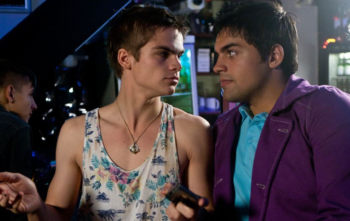 Skins : Photo Sean Teale, Sam Jackson