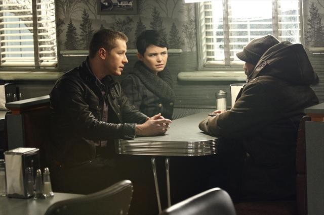 Once Upon a Time : Photo Lee Arenberg, Josh Dallas, Ginnifer Goodwin