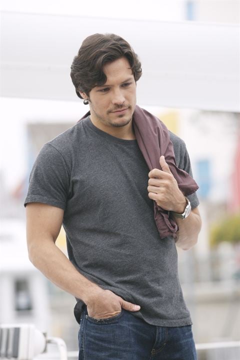 Revenge : Photo Nick Wechsler (II)