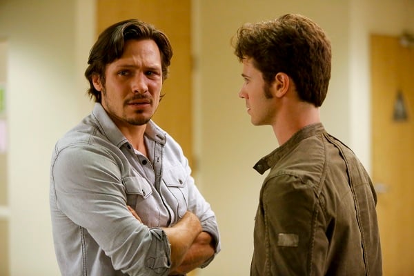 Revenge : Photo Connor Paolo, Nick Wechsler (II)