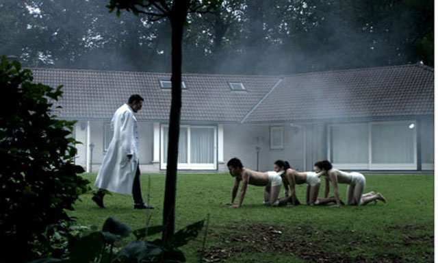 The Human Centipede (First Sequence) : Photo
