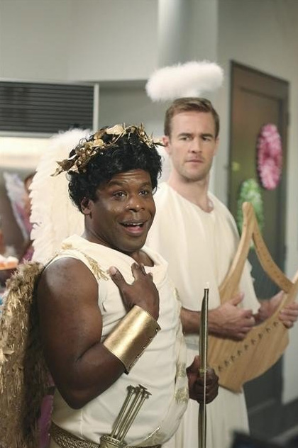 Don't Trust The B---- in Apartment 23 : Photo Ray Ford, James Van Der Beek