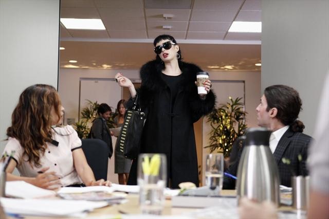 Don't Trust The B---- in Apartment 23 : Photo Krysten Ritter