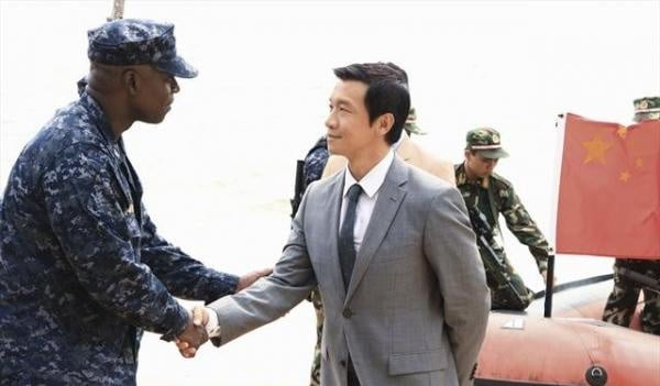 Last Resort : Photo Andre Braugher, Michael Ng