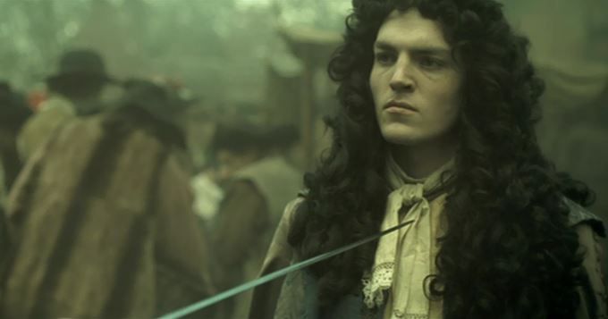 Rochester Le Dernier Des Libertins Streaming Qui est Tom Burke, le héros de Cormoran Strike, la série créée par J.K