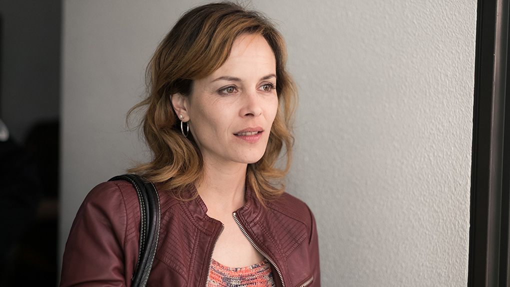 entre deux meres 5 choses a savoir sur le telefilm de tf1 avec odile vuillemin armelle deutsch dans entre deux meres allocine