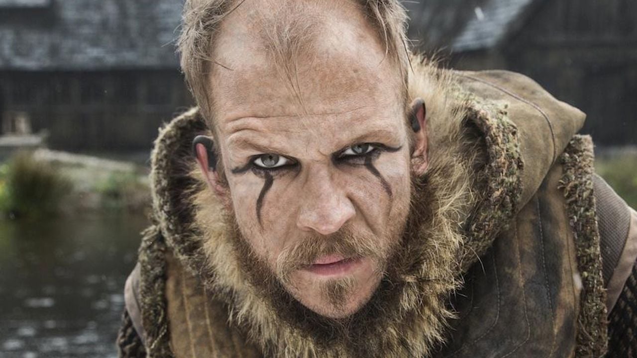 Femme De Floki Dans Viking Vikings : les secrets de l'eyeliner de Floki - News Séries - AlloCiné