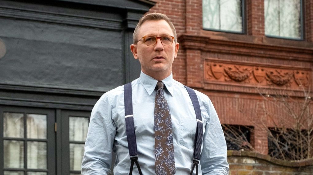 Daniel Craig