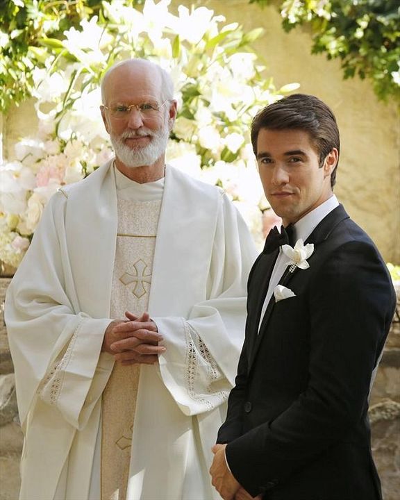 Revenge : Photo Joshua Bowman, David Wells
