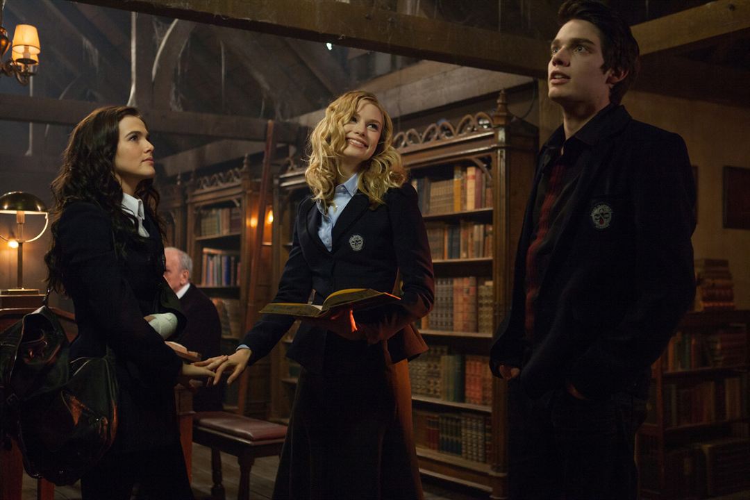 Vampire Academy : Photo Zoey Deutch, Lucy Fry