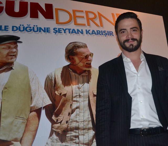Dügün Dernek : Photo