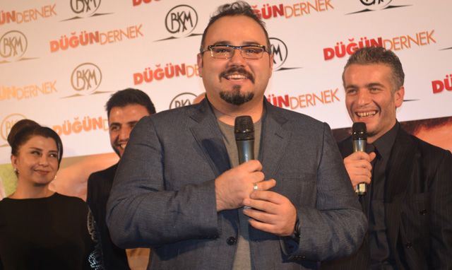 Dügün Dernek : Photo