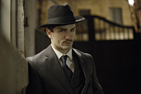 Being Human (US) : Photo Sam Witwer
