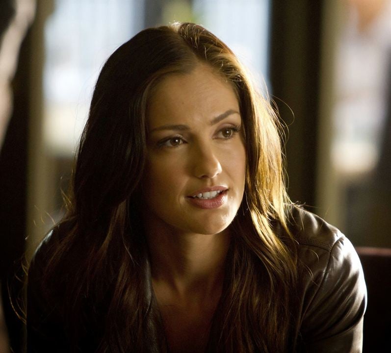 Almost Human : Photo Minka Kelly