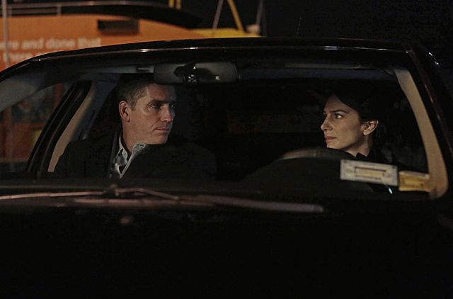 Person Of Interest : Photo Annie Parisse, Jim Caviezel