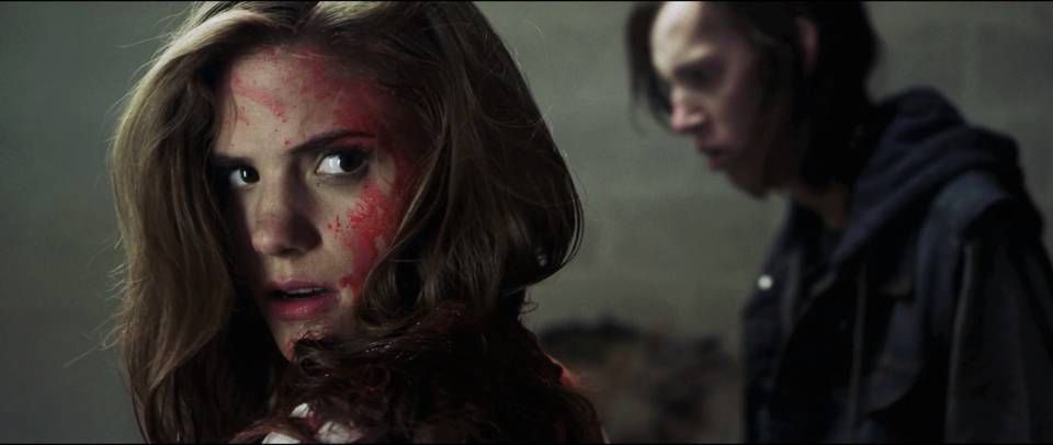 Zombie Hunter : Photo Clare Niederpruem