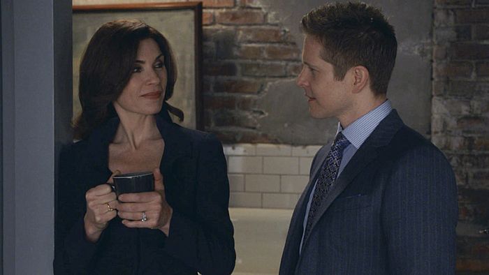 The Good Wife : Photo Matt Czuchry, Julianna Margulies