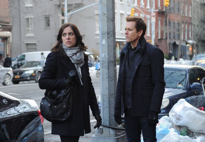 Following : Photo Jessica Stroup, Kevin Bacon