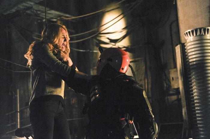 Arrow : Photo Caity Lotz