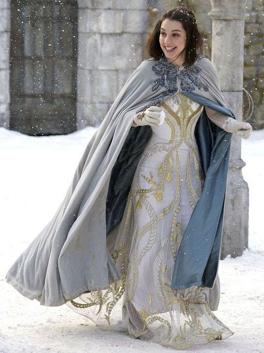 Reign : le destin d'une reine : Photo Adelaide Kane
