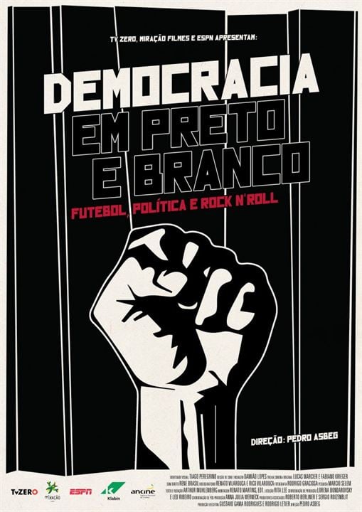 Democracia em Preto e Branco : Affiche
