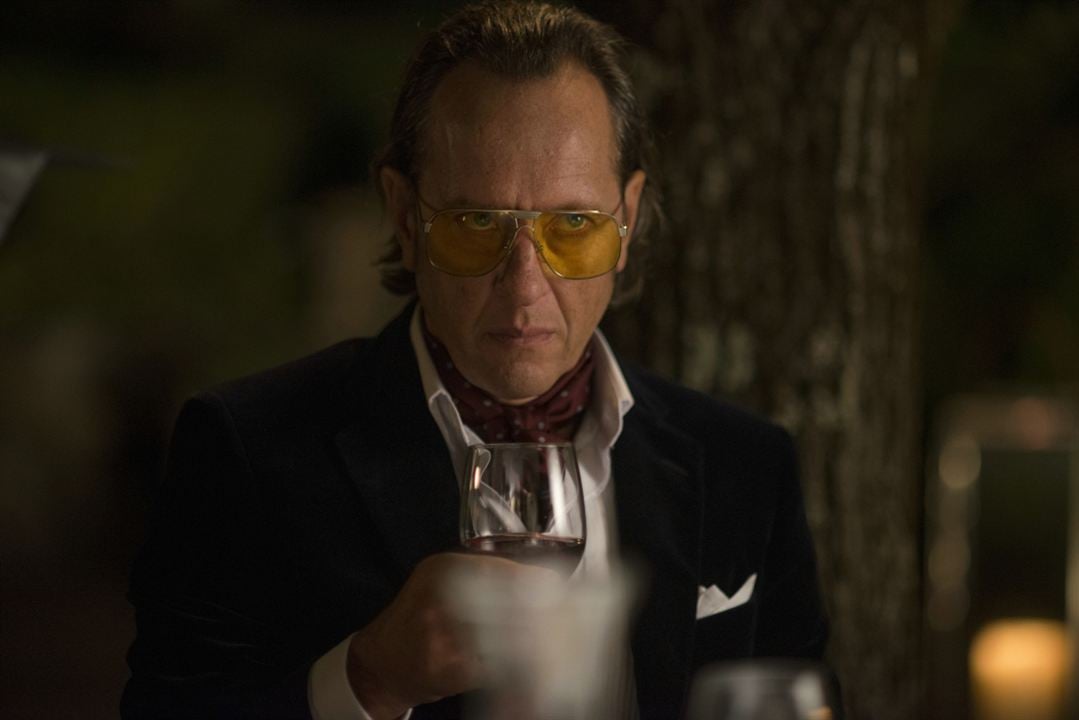 Dom Hemingway : Photo Richard E. Grant