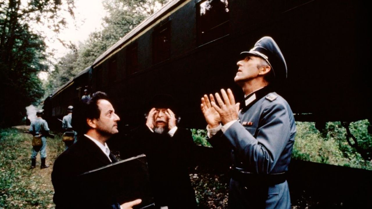 Train De Vie Film Photo du film Train de vie - Photo 1 sur 2 - AlloCiné