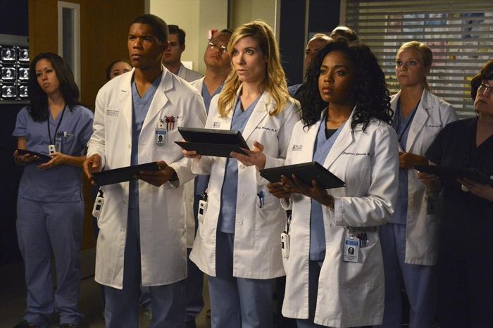 Grey's Anatomy : Photo Gaius Charles, Jerrika Hinton, Tessa Ferrer