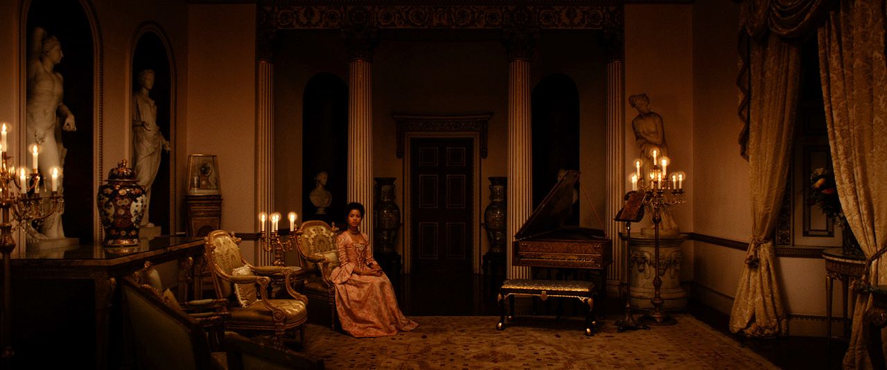 Belle : Photo Gugu Mbatha-Raw
