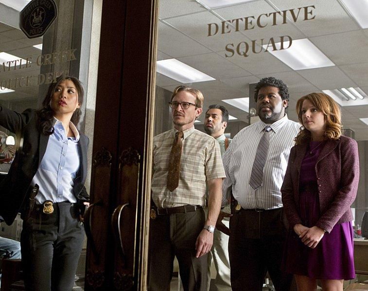 Photo Aubrey Dollar, Liza Lapira, Edward 'Grapevine' Fordham, Damon Herriman, Kal Penn